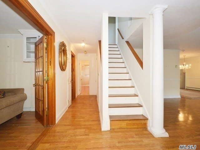 Building Photo - 33 Duxbury Rd