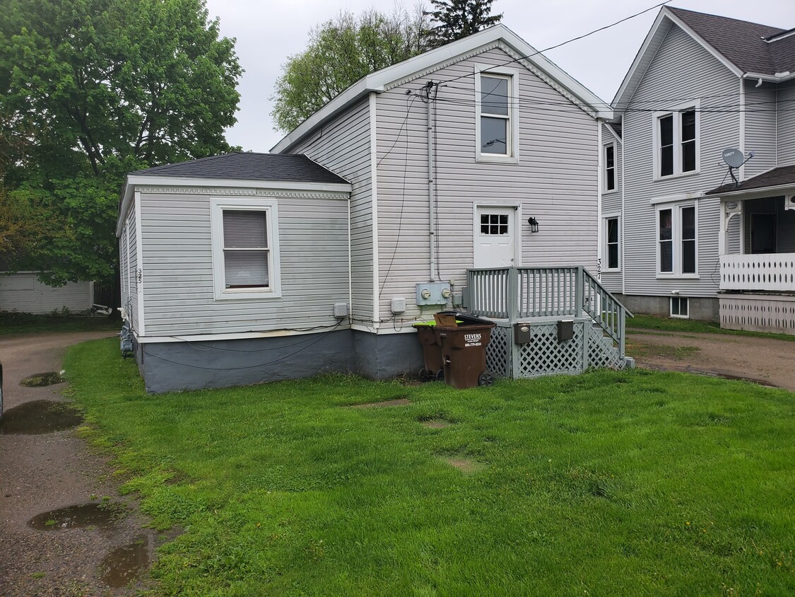 Private Entrance-front of house - 325 E Church St