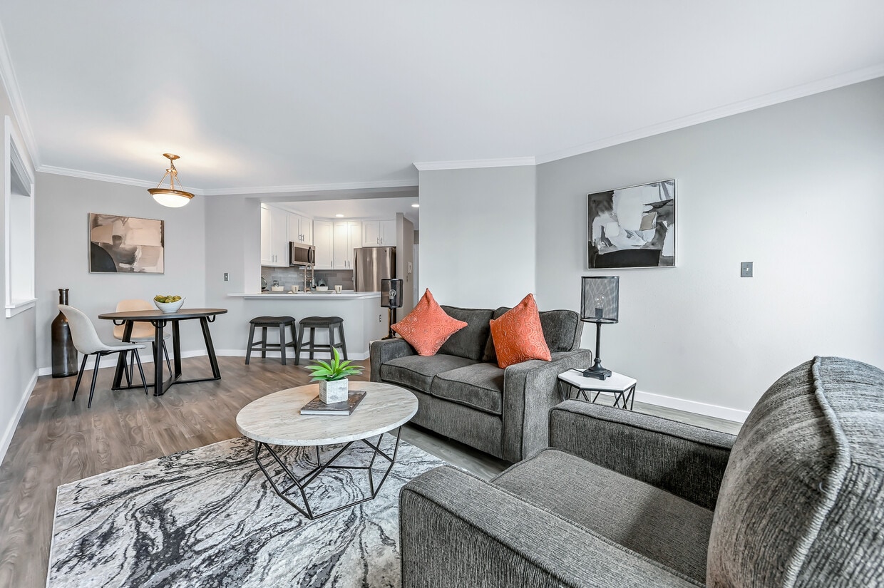 Foto principal - 1511 14th Ave S