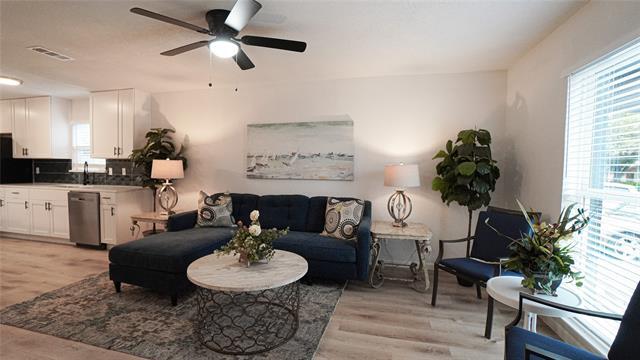 Foto del edificio - 6408 Locust St