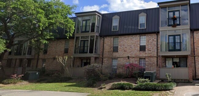 Foto del edificio - 2425 Underwood St