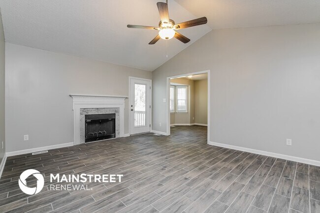 Foto del edificio - 6408 Silver Spring Ct