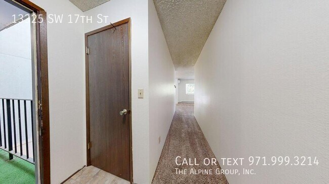 Foto del edificio - 13325 SW 17th St
