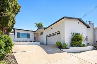 Building Photo - 1007 Winston Dr