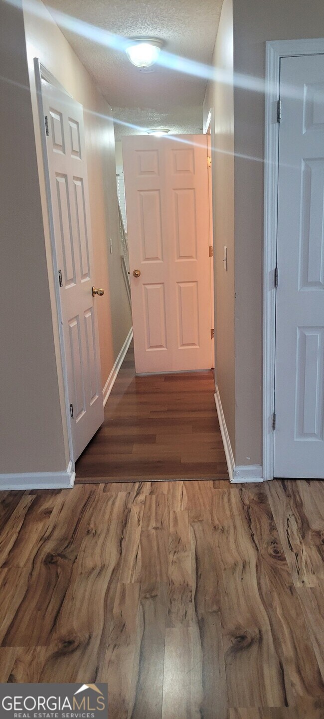 Building Photo - 7102 Georges Way