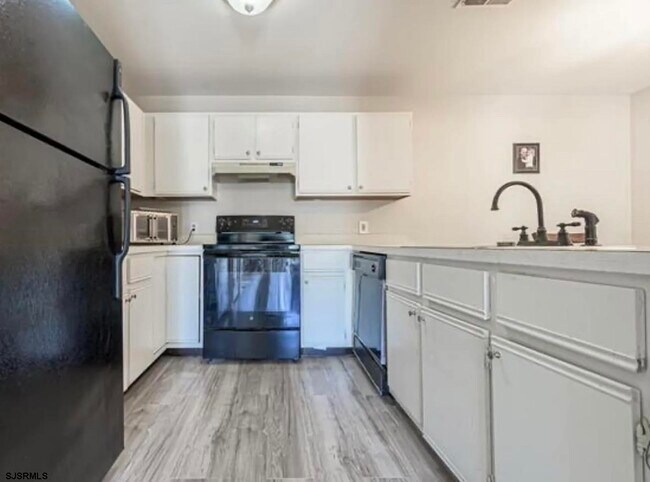 Foto del edificio - 281 Heather Croft