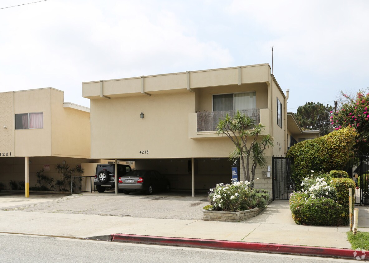 Primary Photo - 4215 Mc Laughlin Avenue