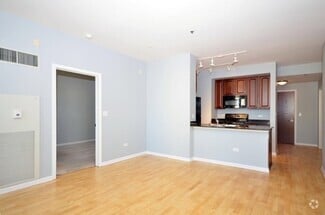 Building Photo - 1255 S State St