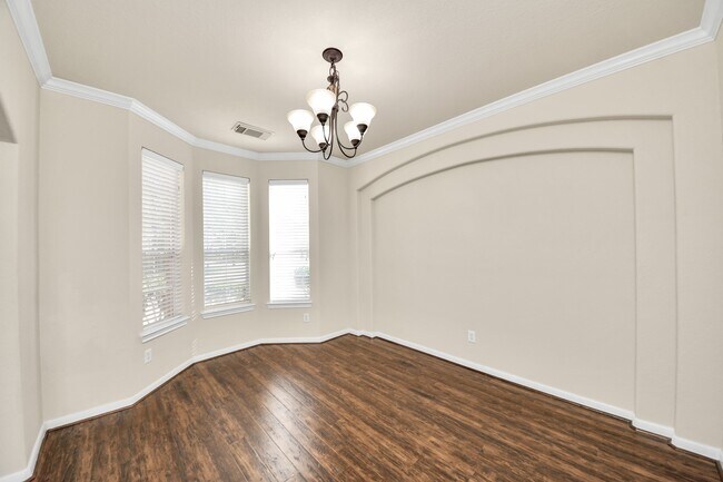 Building Photo - 8627 Sweet Pasture Dr