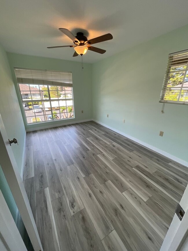 Building Photo - Keonekai Village Unfurnished Unit Available