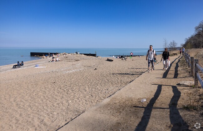 Drop by the beach for a swim at the Fort Sheridan Forest Preserve.