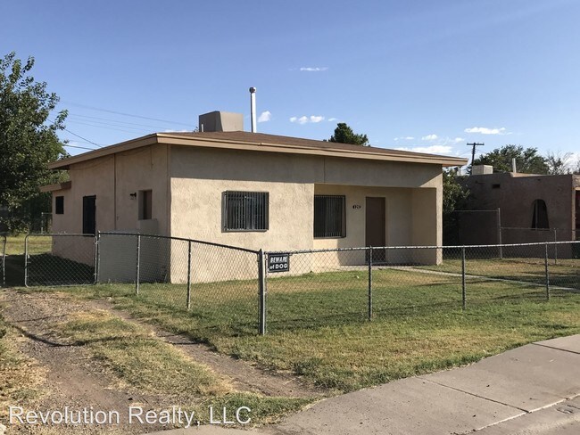 Building Photo - 120 W Gallagher Ave