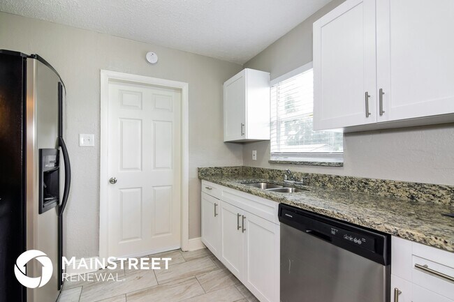 Foto del edificio - 4805 S 88th St