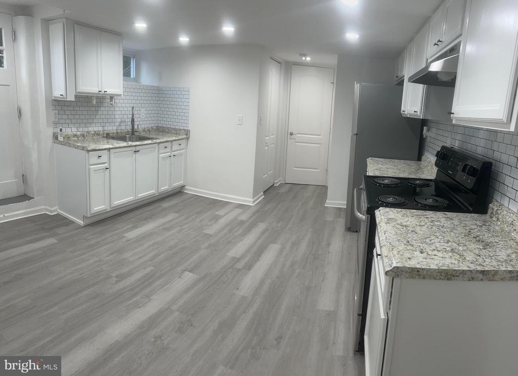 Foto principal - 111 E 38th St