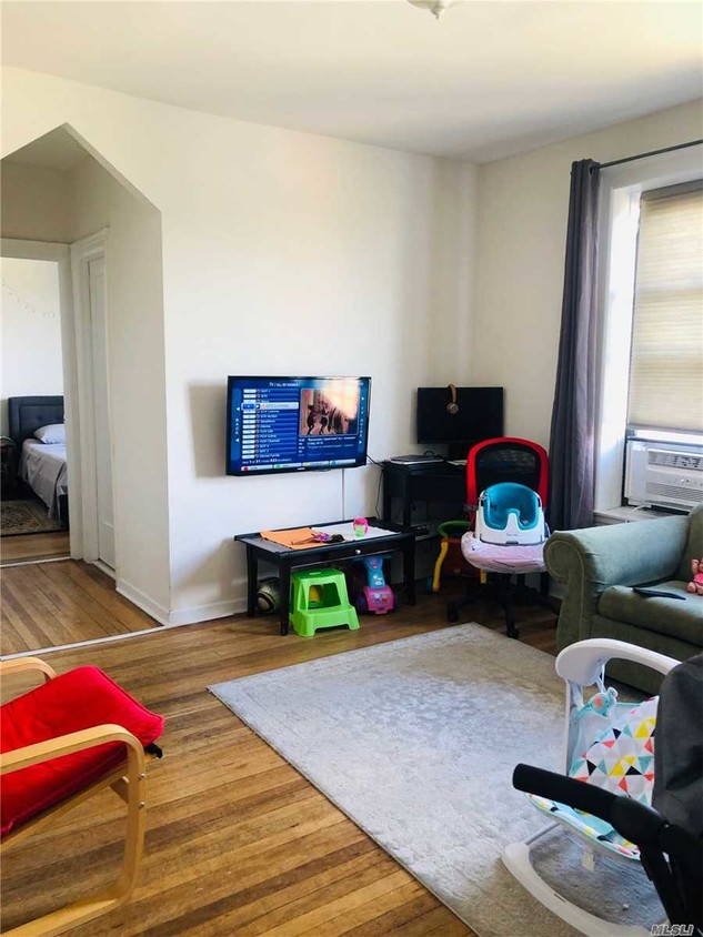 Foto principal - 24-46-46 44th St
