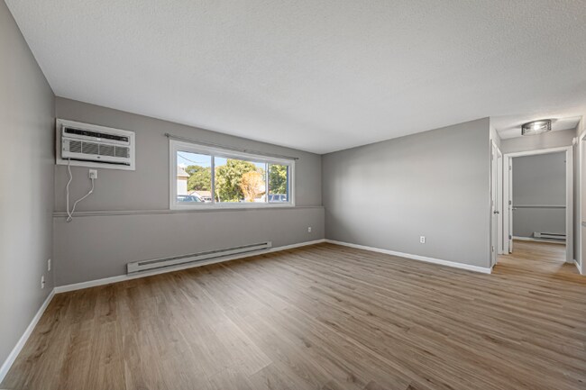 Foto del edificio - 1402 Division St W