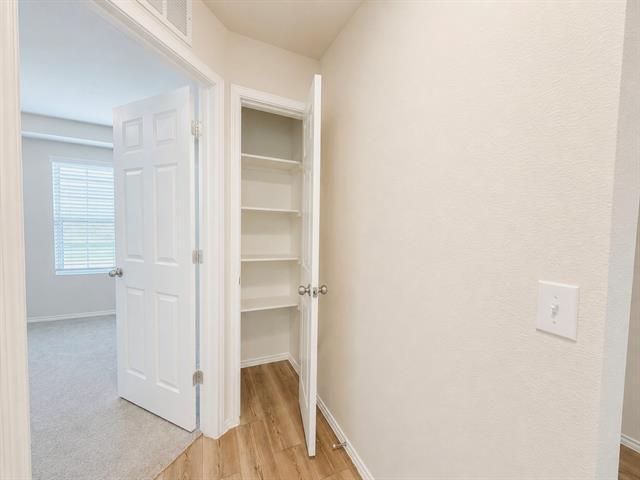 Building Photo - 4533 Greenham Ln.
