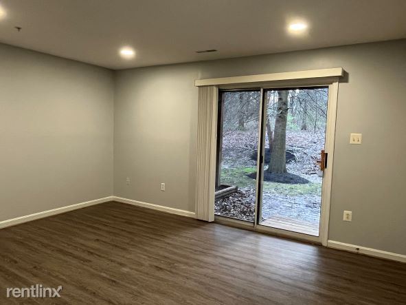 Building Photo - 3 br, 2.5 bath Townhome - 6708 Tranquil Way