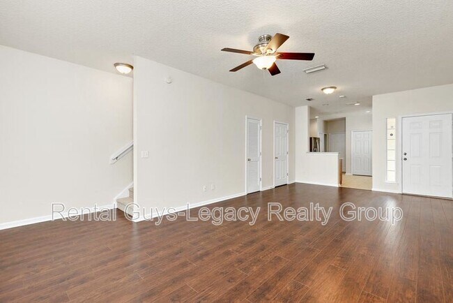 Foto del edificio - 300 Southern Branch Ln