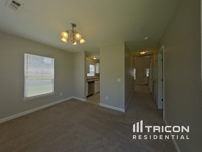 Building Photo - 1623 Long Paw Ln