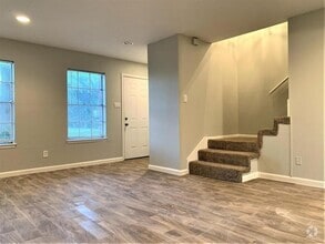 Building Photo - 10004 Westview Dr