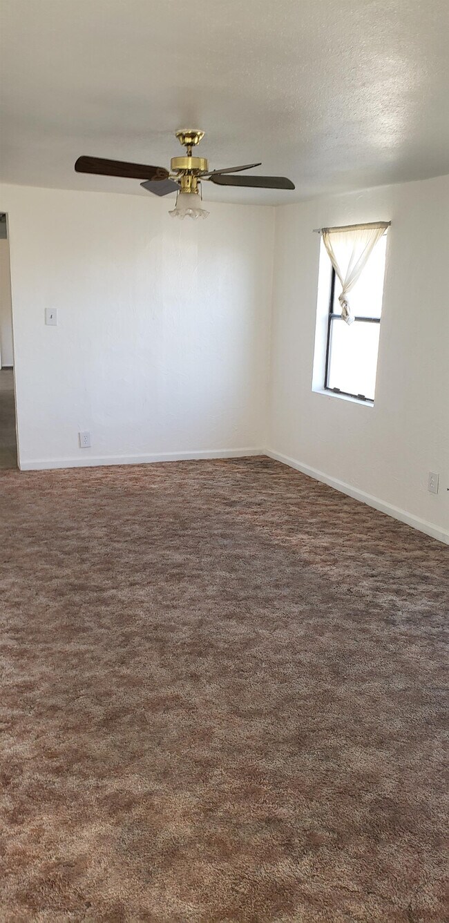 Foto del edificio - 1420 Glenwood Ave