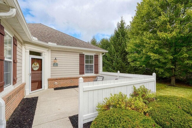 Building Photo - 6183 Donegan Way