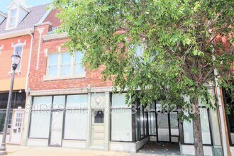 Building Photo - 7615 S Broadway St