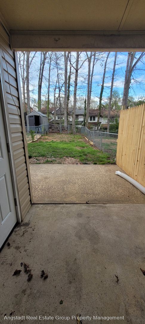 Building Photo - 3 br, 1.5 bath House - 724 Olde Greenwich ...