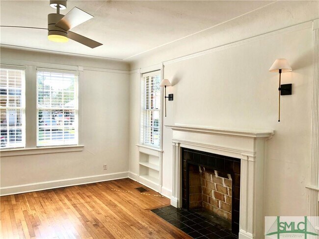 Building Photo - 660 E 40th St