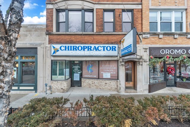Foto del edificio - 4705 N Lincoln Ave