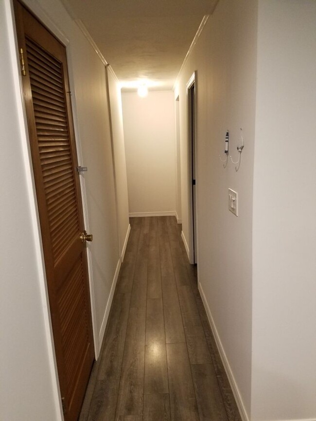 Building Photo - The Forest Townhomes