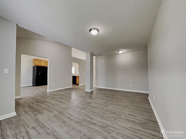 Foto del edificio - 5243 Moonlight Trail SW