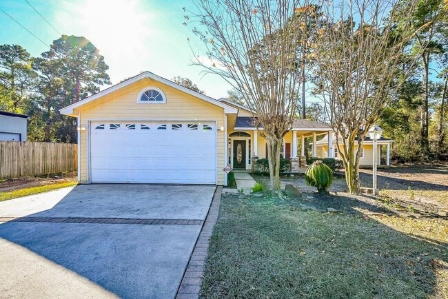 Building Photo - 26824 Victory Ln