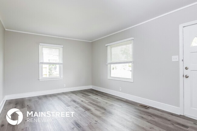 Foto del edificio - 515 Forrest St