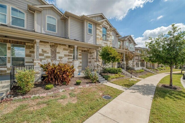 Building Photo - 601 Katmai Cir