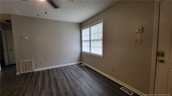 Foto del edificio - 6312 Marykirk Dr