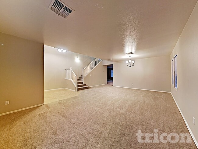 Foto del edificio - 25685 W Pleasant Ln