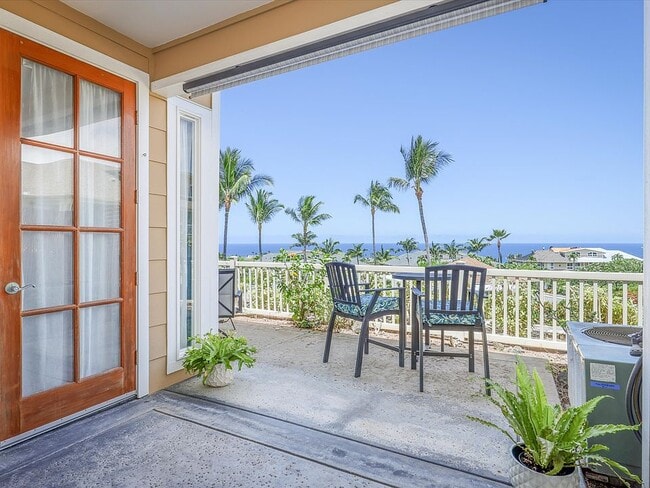 Building Photo - 350 Aoloa St