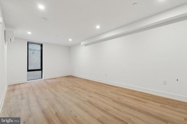Building Photo - 808 N 3rd St