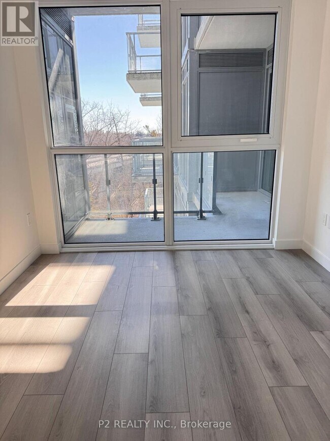 Photo du bâtiment - 1635 Military Trail