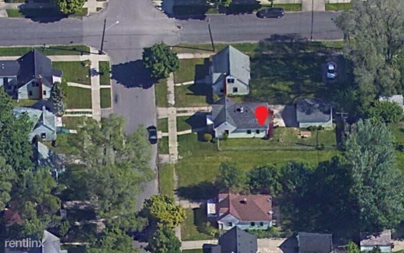 Building Photo - 3 br, 1 bath House - 20244 Monte Vista St