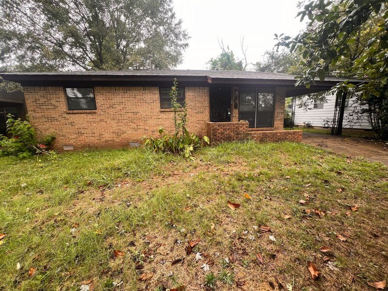 Primary Photo - 709 Annelle St