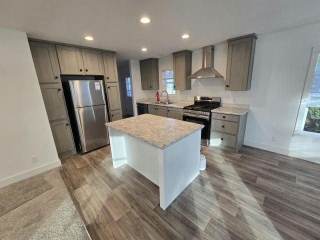 Building Photo - 155 Laurinda Ln