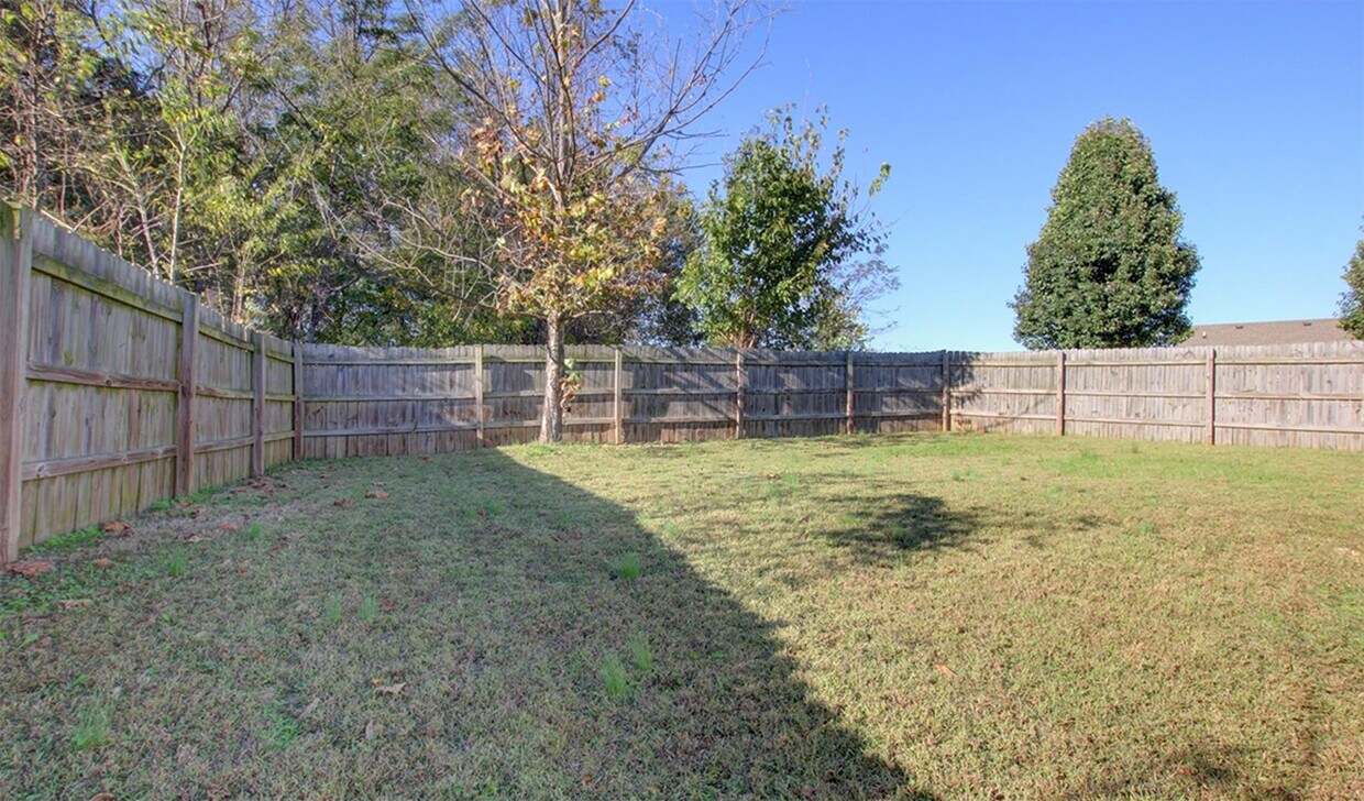 Primary Photo - 2456 Peachers Mill Rd
