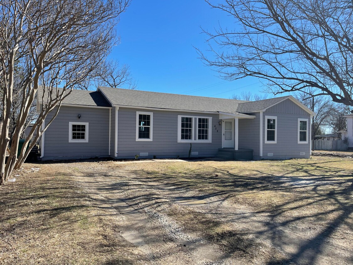 408 S Church St, Ferris, TX 75125 House Rental in Ferris, TX