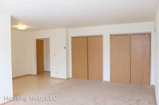 Building Photo - 701 3rd St E