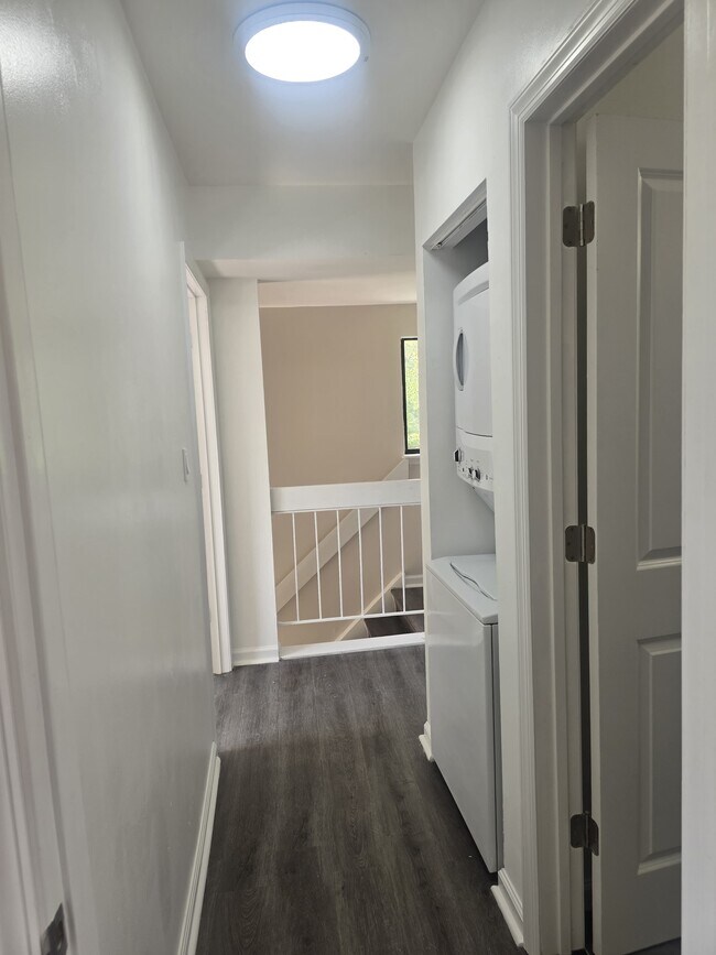 Foto del edificio - 2427 Bayberry Ct