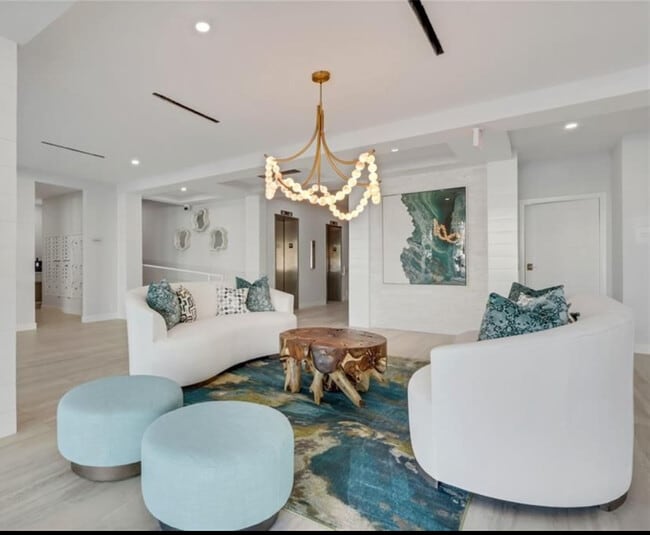 Building Photo - 1 Bluebill Ave