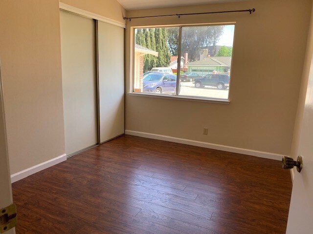Building Photo - Updated Evergreen house - New flooring, ne...